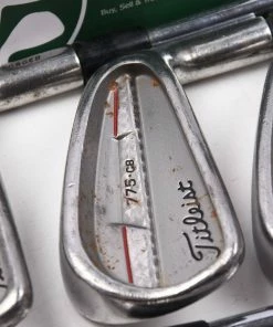 Titleist 775-CB Irons / 5-PW / Regular Flex Dynamic Gold Shaft / TII775038