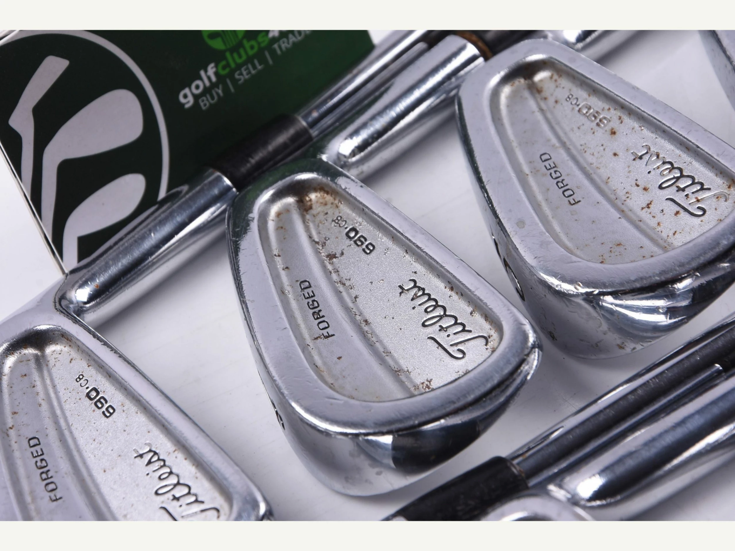 Titleist 690.CB Irons / 3-PW / Regular Flex True Temper Dynamic Gold R300 Shaft 3 Titleist 690.CB Irons / 3-PW / Regular Flex True Temper Dynamic Gold R300 Shaft