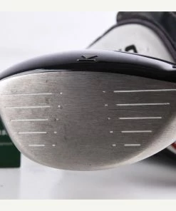 Titleist 907 D2 Driver / 9.5 Degree / Regular Flex Grafalloy ProCustom Shaft -Cheap Fairway Woods Store DSC 0447 c763bf0c 3a2e 4e18 8db5 5890a0802e9c