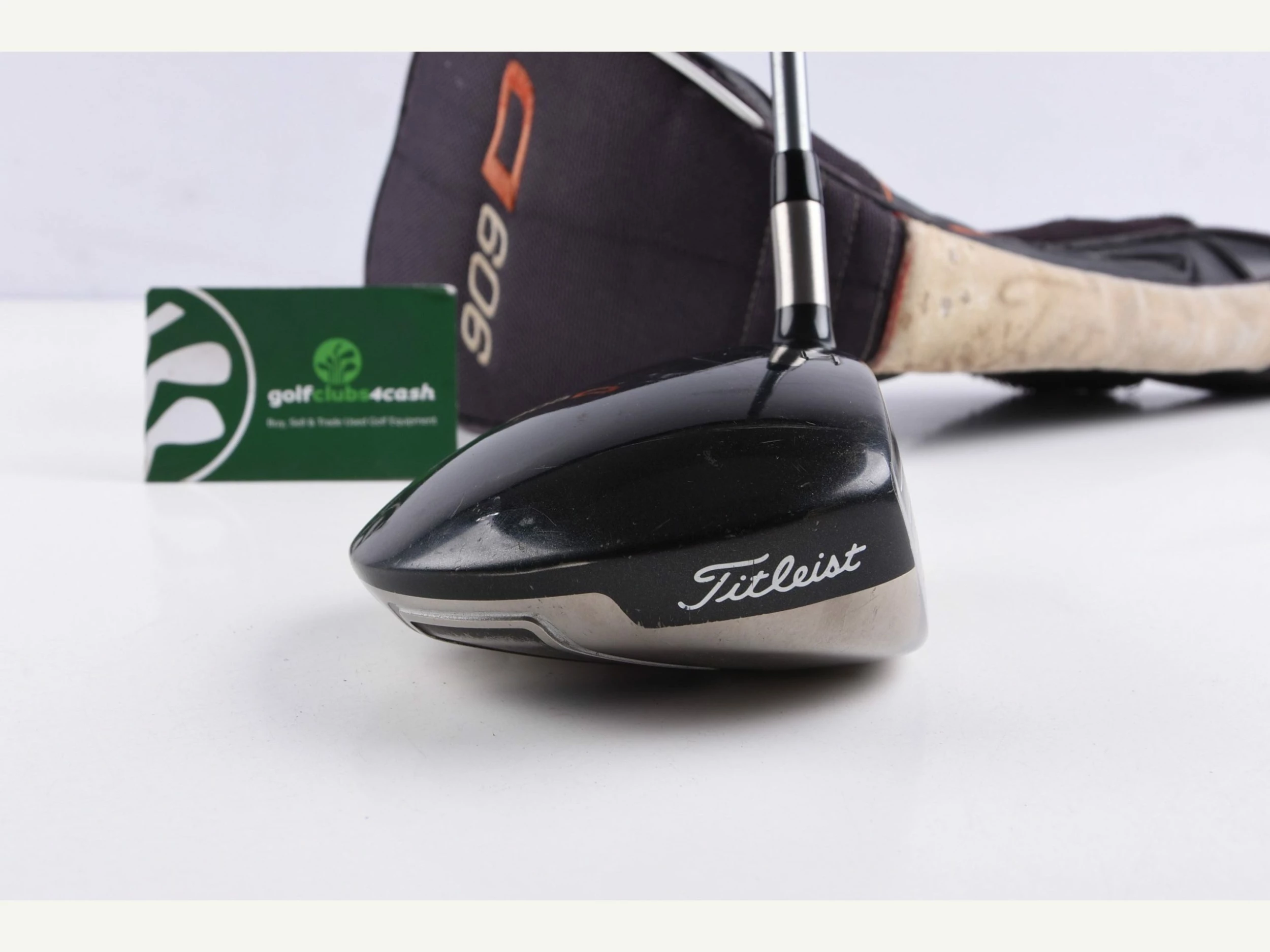 Titleist 907 D2 Driver / 10.5 Degree / Regular Flex Diamana 65 Shaft 5 Titleist 907 D2 Driver / 10.5 Degree / Regular Flex Diamana 65 Shaft - Image 3