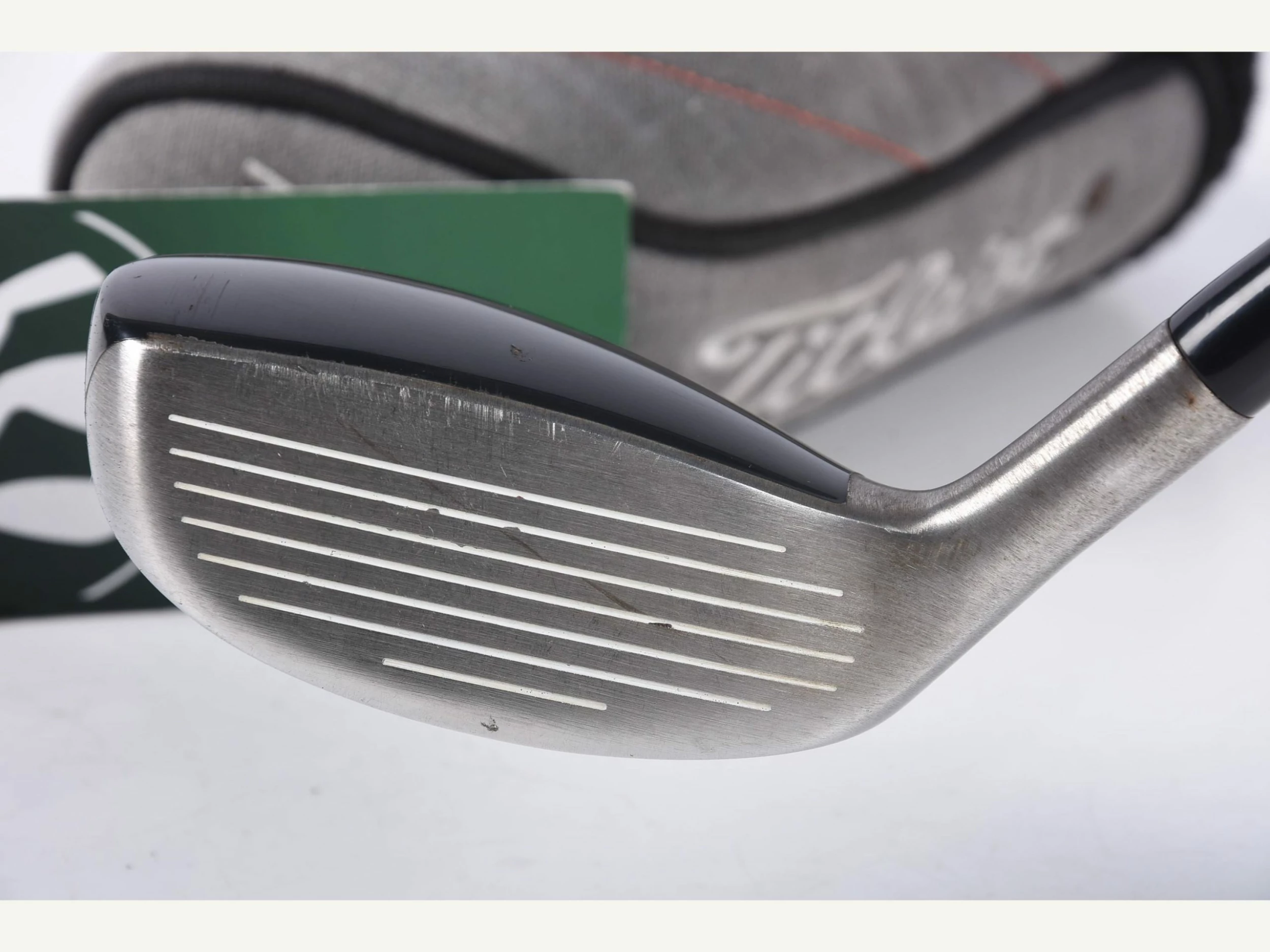 Titleist 585.H #3 Hybrid / 19 Degree / Regular Flex Titleist 4175 Shaft 6 Titleist 585.H #3 Hybrid / 19 Degree / Regular Flex Titleist 4175 Shaft - Image 4