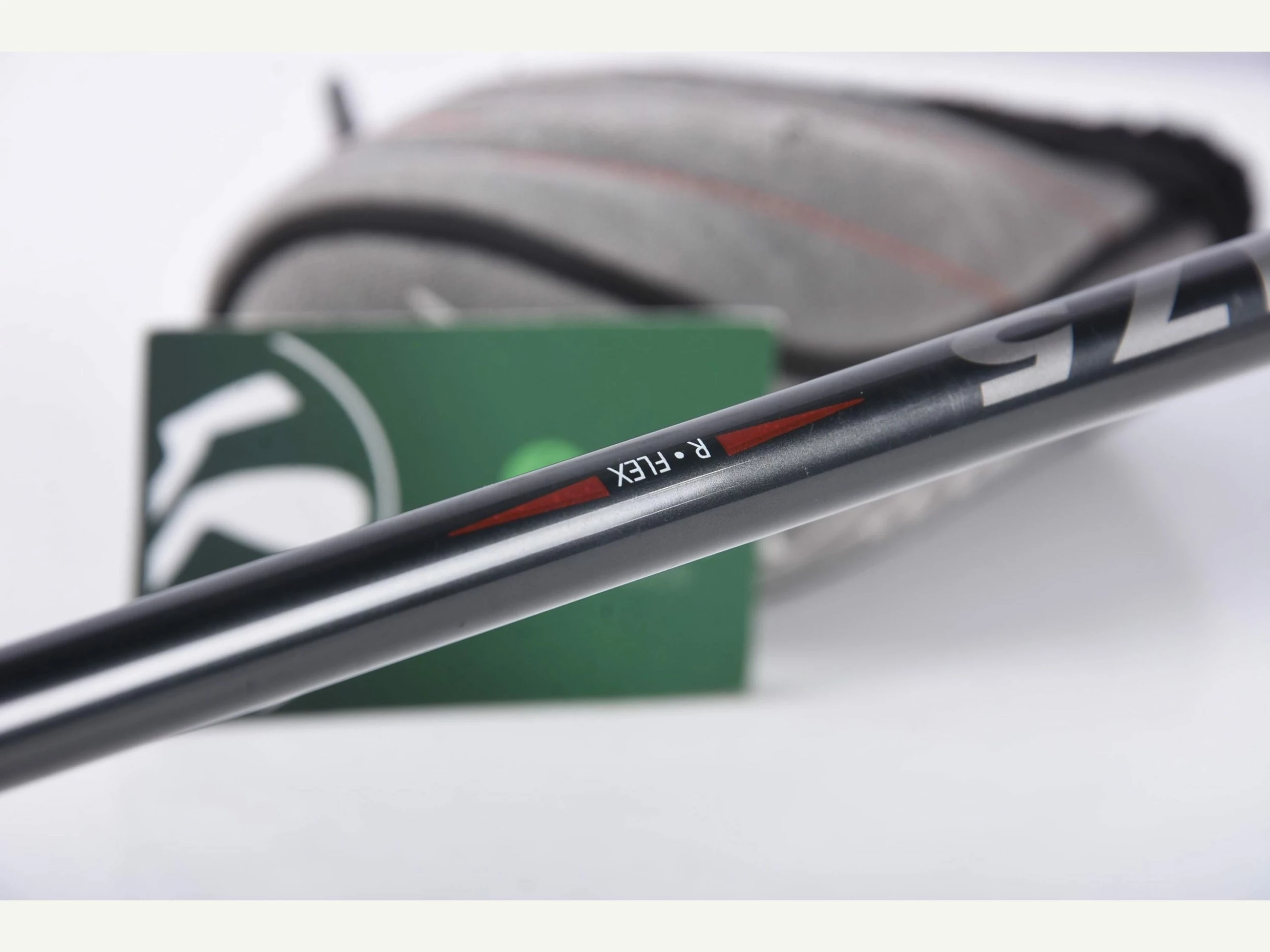 Titleist 585.H #3 Hybrid / 19 Degree / Regular Flex Titleist 4175 Shaft 8 Titleist 585.H #3 Hybrid / 19 Degree / Regular Flex Titleist 4175 Shaft - Image 6