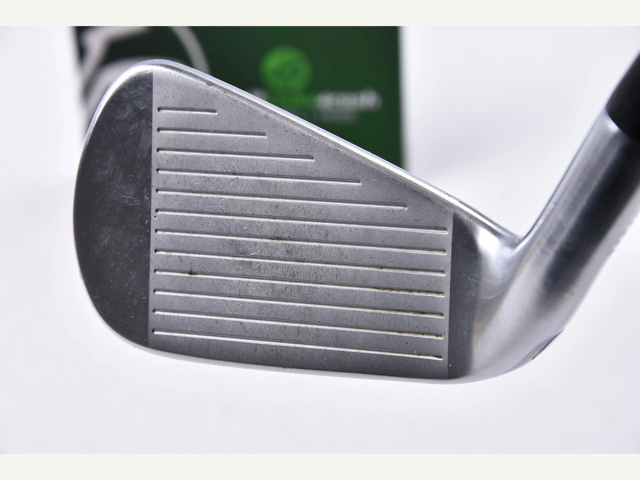 Titleist U500 #4 Iron / 23 Degree / Stiff Flex AMT Black S300 Shaft 4 Titleist U500 #4 Iron / 23 Degree / Stiff Flex AMT Black S300 Shaft - Image 2