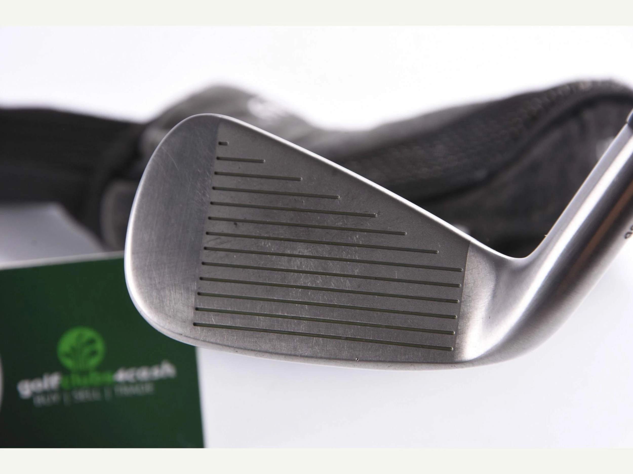 Titleist 503.H #3 Hybrid / 19 Degree / Stiff Flex Aldila NV 85 Shaft 4 Titleist 503.H #3 Hybrid / 19 Degree / Stiff Flex Aldila NV 85 Shaft - Image 2