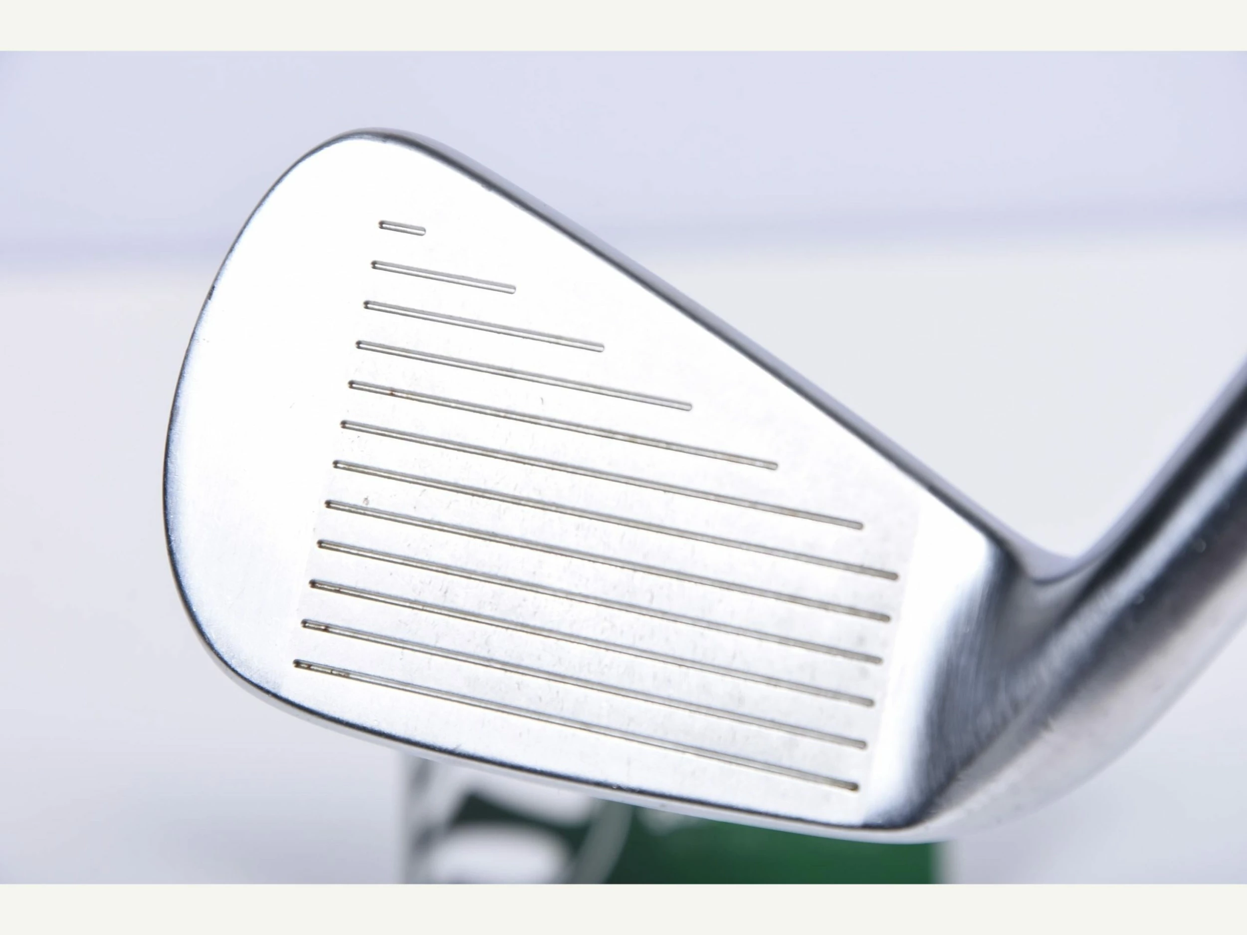 Titleist 712U #3 Iron / 21 Degree / Stiff Flex Project X PXi Shaft 4 Titleist 712U #3 Iron / 21 Degree / Stiff Flex Project X PXi Shaft - Image 2