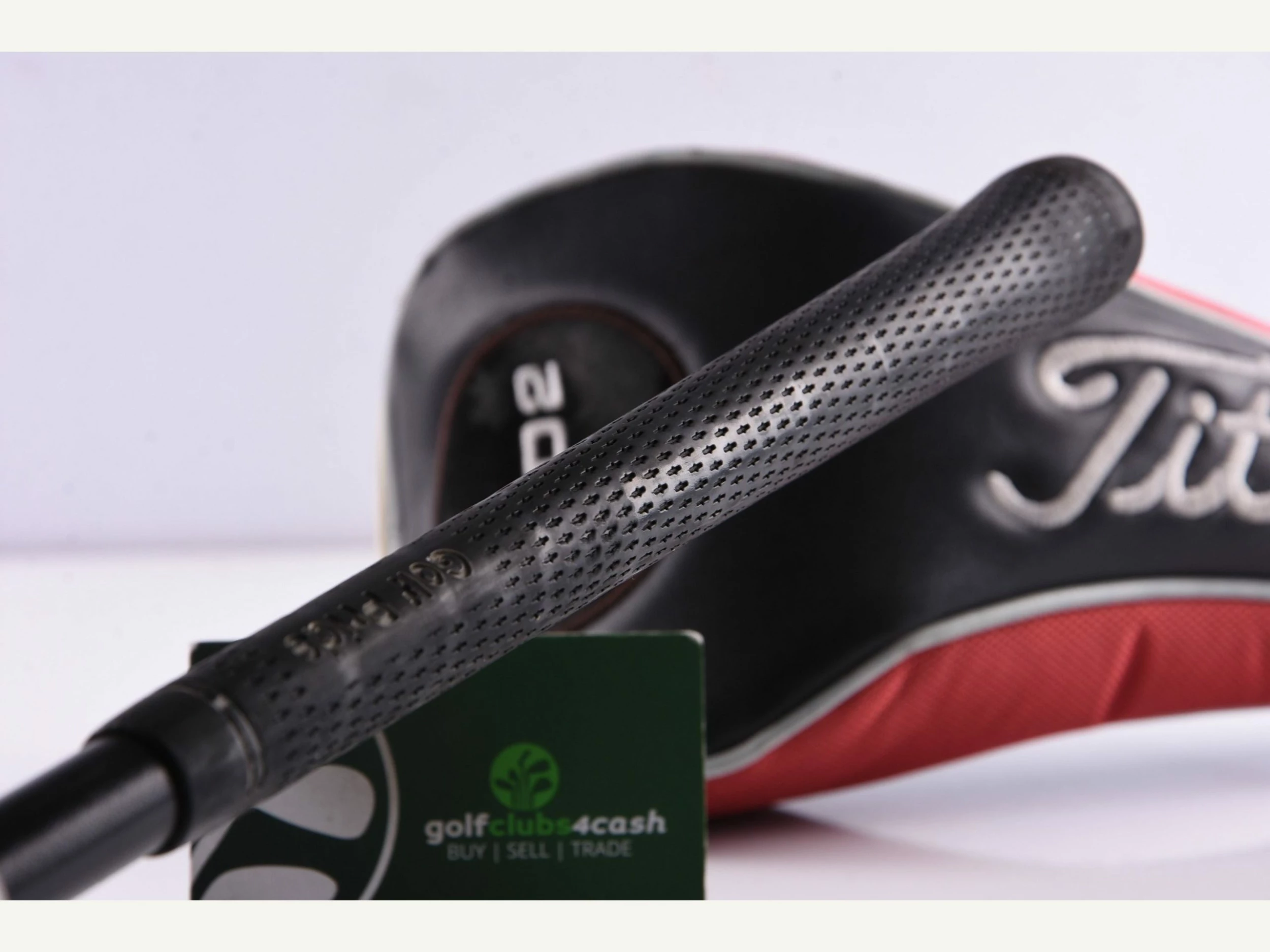 Titleist 907 D2 Driver / 9.5 Degree / Stiff Flex UST Proforce V2 76 Shaft 10 Titleist 907 D2 Driver / 9.5 Degree / Stiff Flex UST Proforce V2 76 Shaft - Image 8