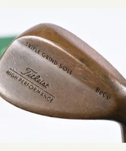 Titleist High Performance Approach Wedge / 52 Degree / Wedge Flex Dynamic Gold