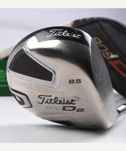 Titleist 909 D2 Driver / 8.5 Degree / Stiff Flex Aldila VooDoo Shaft