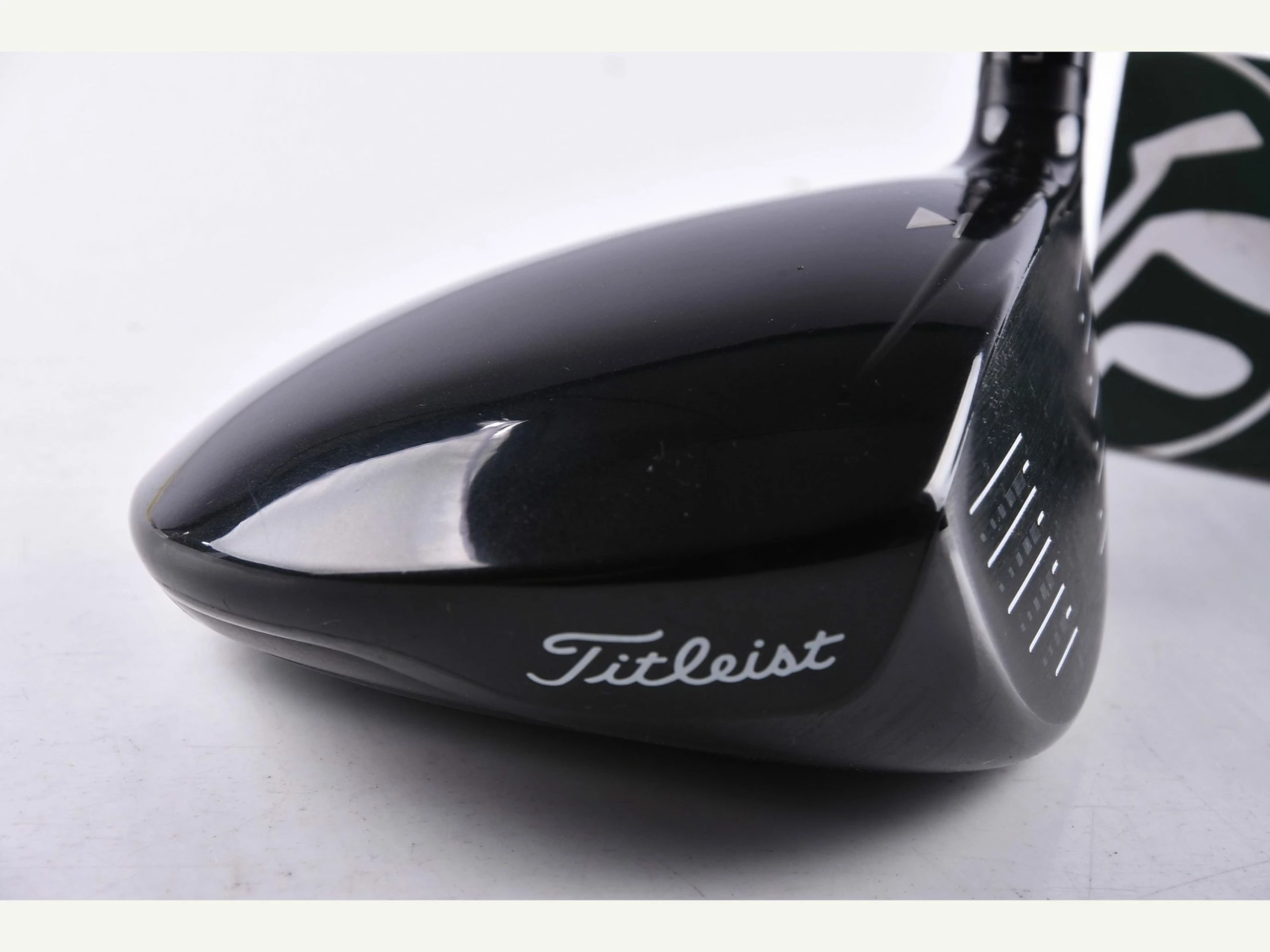 Titleist 913 D2 Driver / 9.5 Degree / Regular Flex Aldila RIP'D NV 65 Shaft 5 Titleist 913 D2 Driver / 9.5 Degree / Regular Flex Aldila RIP'D NV 65 Shaft - Image 3