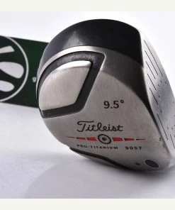 Titleist 905 T Driver / 9.5 Degree / Stiff Flex Fujikura Speeder Shaft