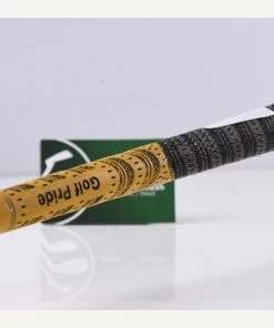 Titleist 905R Driver / 10.5 Degree / Stiff Flex Aldila NV Green 65 Shaft -Cheap Fairway Woods Store DSC 6816 5fd39c4f dadb 4aff a255 3bad28d12563