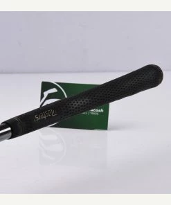 Titleist 915 D2 Driver / 10.5 Degree / Stiff Flex Diamana Kai'li Flowerband -Cheap Fairway Woods Store DSC 7733 9f655335 15a1 4765 bf7b 15e3e738d96d