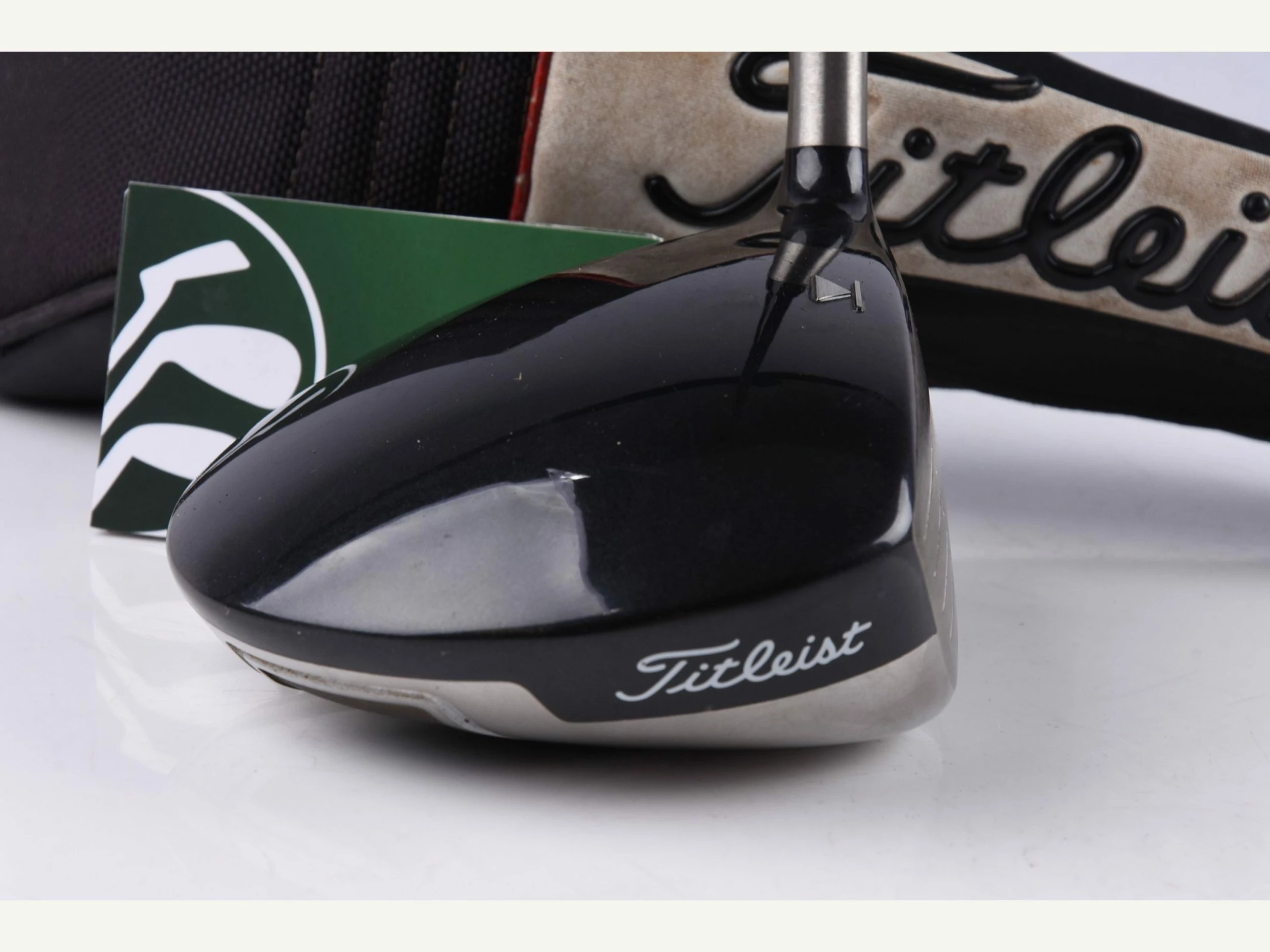 Titleist 909 D2 Driver / 9.5 Degree / Stiff Flex Aldila Voodoo Shaft 5 Titleist 909 D2 Driver / 9.5 Degree / Stiff Flex Aldila Voodoo Shaft - Image 3