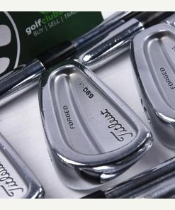 Titleist 690.CB Irons / 3-9 / Stiff Flex Dynamic Gold S300 Shafts