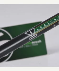 Titleist 975 D Driver / 11.5 Degree / Stiff Flex Titleist Ultra Lite Shaft -Cheap Fairway Woods Store DSC 9777 887c0f22 1cf0 4600 b8d0 f87e934d36ab