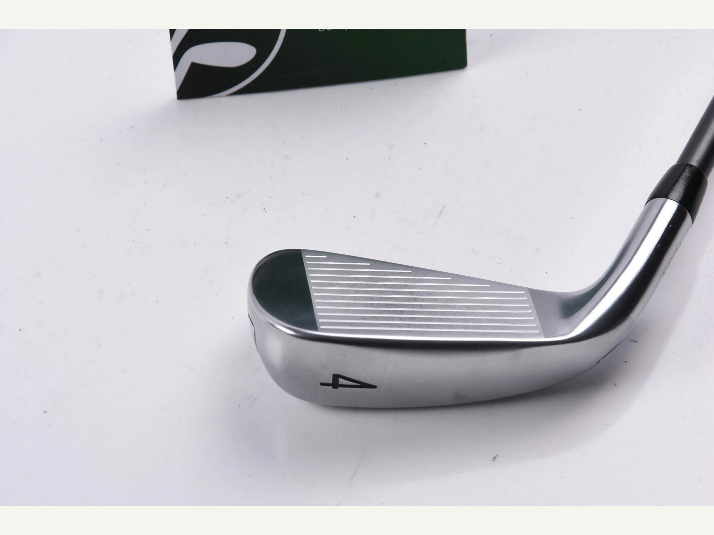 Titleist U-510 #4 Hybrid / 22 Degree / Regular Flex HZRDUS Smoke Black 80 Shaft 5 Titleist U-510 #4 Hybrid / 22 Degree / Regular Flex HZRDUS Smoke Black 80 Shaft - Image 3